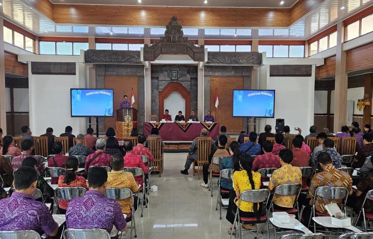 Diskominfo Selenggarakan Rapat Teknis Terkait Sosialisasi dan Bimtek Aplikasi Pendataan Penduduk Karangasem